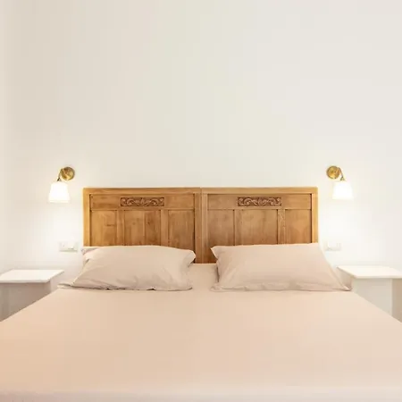 Eden Jacuzzi Pool ベッド・アンド・ブレックファスト ドマーゾ