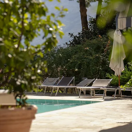 Eden Jacuzzi Pool 4*