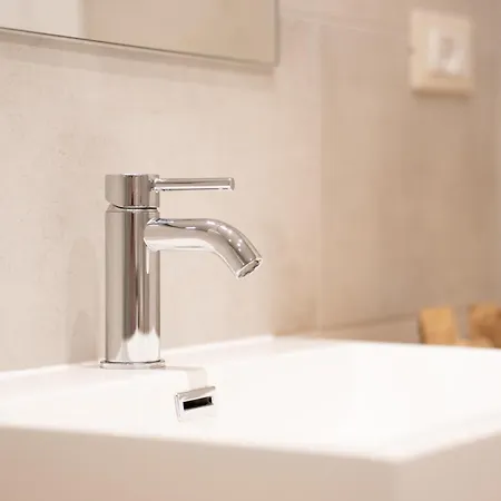 Bed & Breakfast Eden Jacuzzi Pool 4*