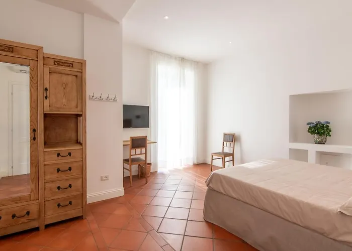 Bed & Breakfast Eden Jacuzzi Pool