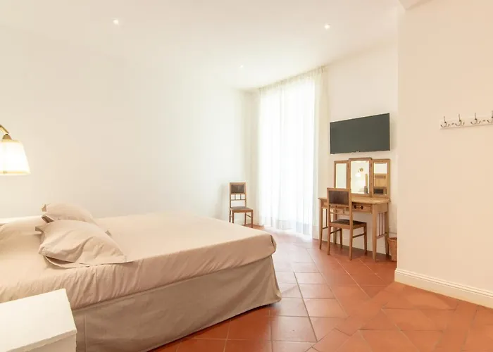 Eden Jacuzzi Pool 4*