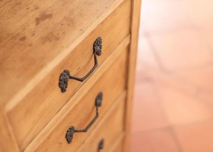 Eden Jacuzzi Pool Domaso